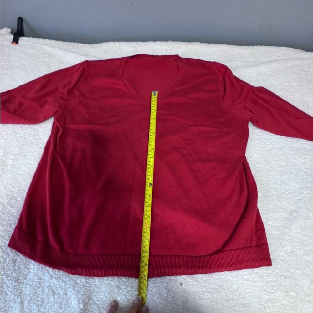 Amazon Essentials Red V-Neck Lightweight Sweater - Picture 4 of 6